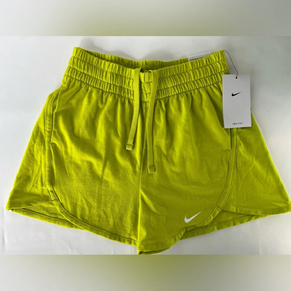 Nike DRI-FIT Big Kids’ (Girls’) High Waisted Loose Fit Training Shorts Size:M